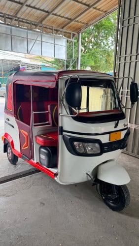 🛺កង់បីលក់ TVS 018 កង់បីស្អាត1800$