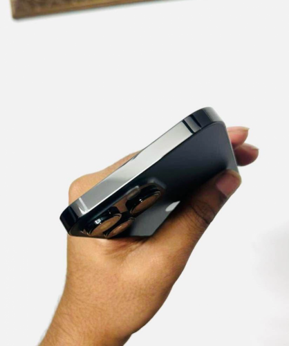 14 pro max 256 black Z/A សានុំ តួ 98 99%ឆ្នំាងសុីន ខ្សែរសុីន