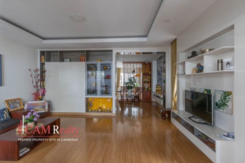 4 Bedrooms Twin A Villa For Sale In Peng Huoth Beoung Snor