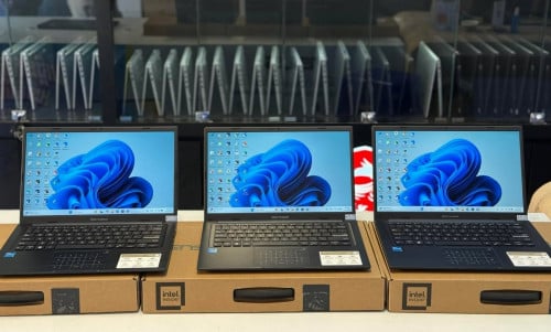 Asus Vivobook X1404Va i3 13Gen|8Gb|512Gb|14”FHD