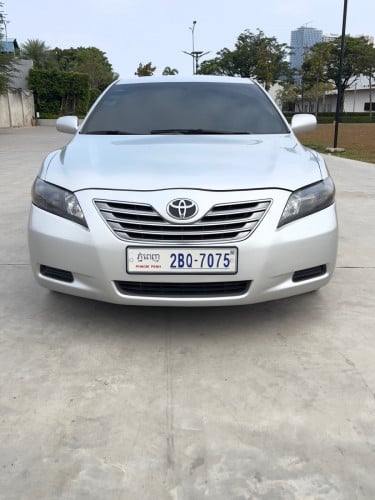Camry Hybrid half full option ឆ្នាំ2008 ពណ៍ទឹកប្រាក់