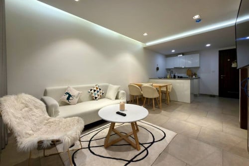 Cozy 2 Bedrooms Condo for RENT in Urban Village near New Airport