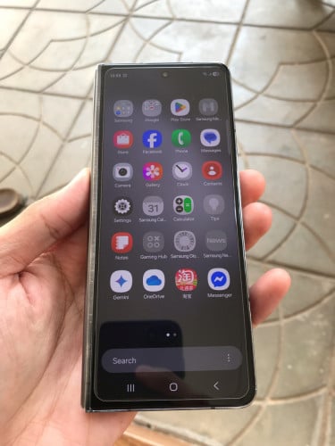 Z Fold 5 256gb  Company