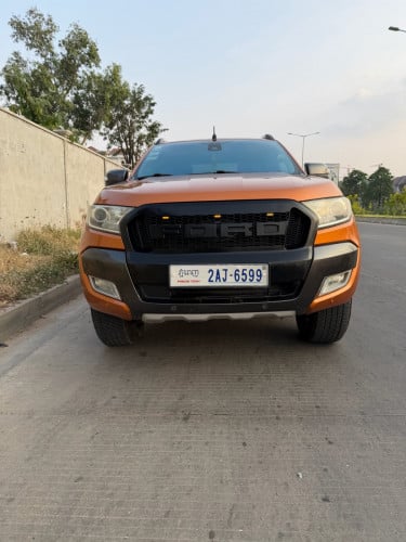 For sell ford ranger wildrak 2016 full option ថ្នាំសុីនចង្កូតឆ្វេងសុីន