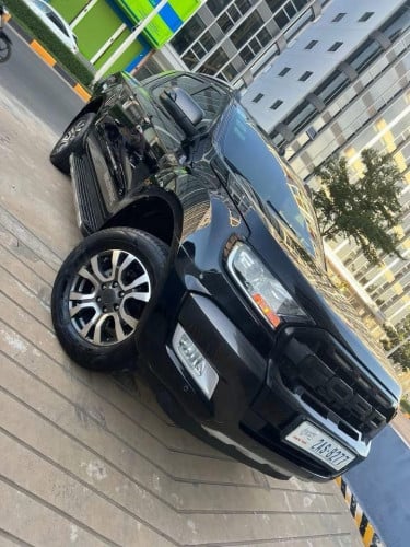 Ford Ranger Wiltrak 017 P2 Auto កាប់ពីតាសធានាស្រុីនមួយជុំខុសឡានចាក់សាំងមាពេញឲ្យទៅវិញ