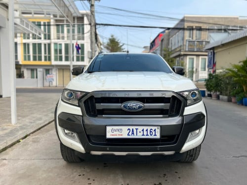 Ford Wildtrak 017 Full ម៉ាសុីនធំ3.2គីឡូតិច