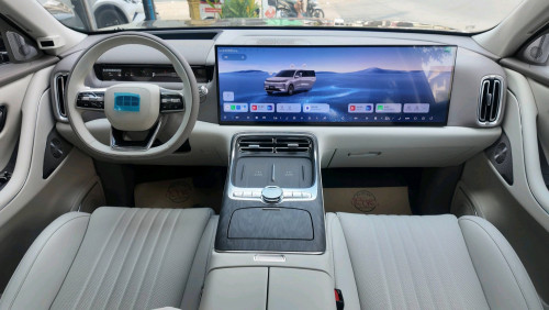 Geely galaxy M9 Top option version 2026