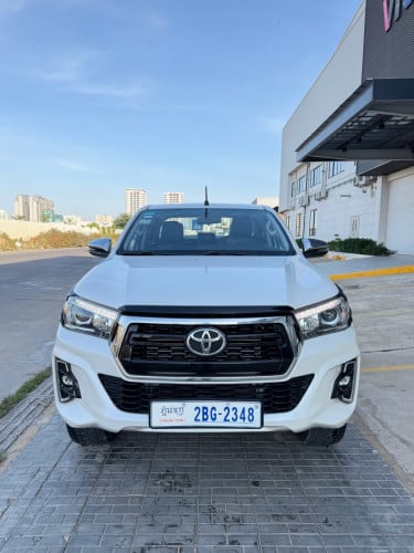 Hilux Revo Premuim 2020 សុីន១ជុំ