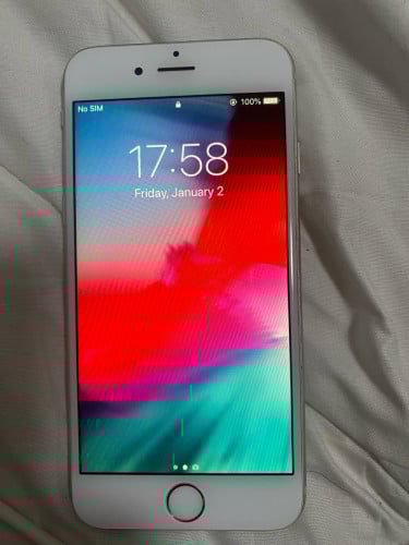 iPhone 6 Memory 64GB អត់ជាប់iCloud មានស្កេមក្រយ៉ៅដៃ