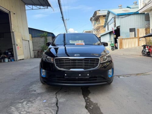 Kia Carnival 2016 Luxury