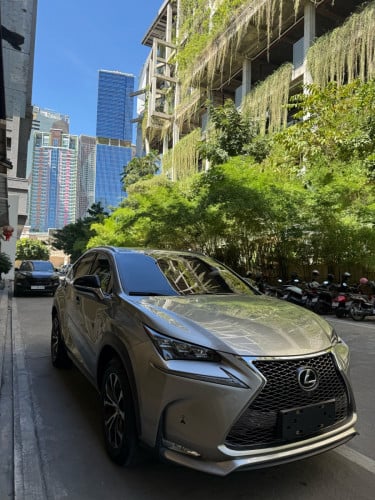 Lexus nx200t 2015