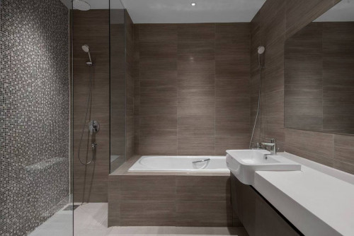 Luxurious Penthouse 3 Bedrooms Condo for RENT near AEON Mall 1