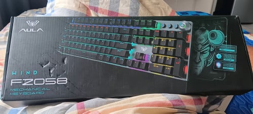 Mechanical keyboard aula f2058