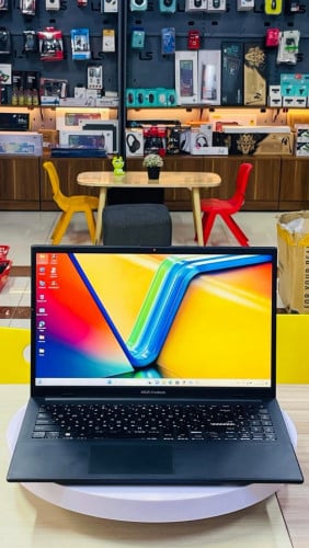 Model: Asus Vivobook Go E1504(1ទឹកស្អាត​ 97%)