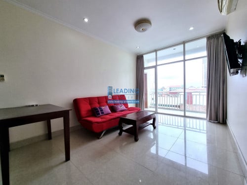 N089  | Boeng Trabek, 2 Bedrooms Apartment For Rent with Car Park