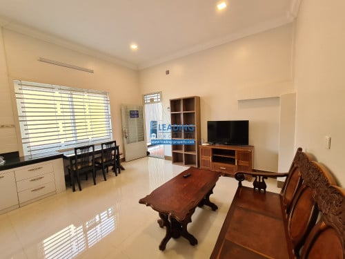N326 | Bright and Clean, 1 Bedroom Apartment For Rent in BKK3