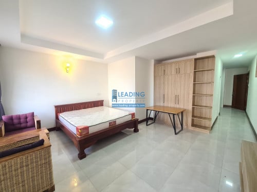 N969 | Nice Studio with Private Balcony For Rent in Chroy Changva Area