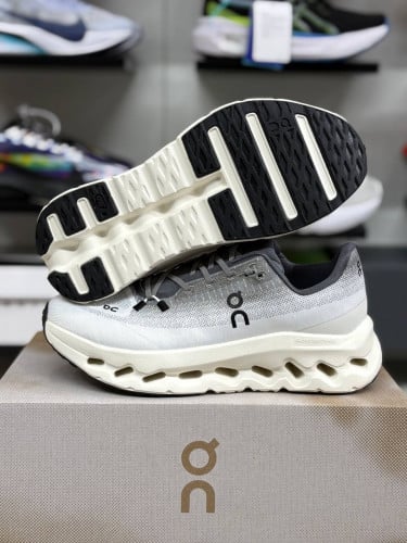 On cloud ម៉ូដែលថ្មី Top Grand