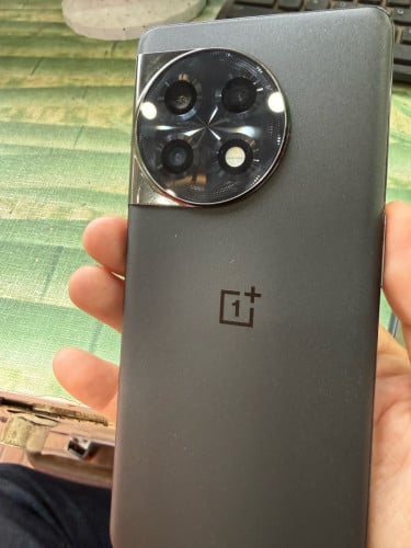 Oneplus Ace 2  ram16.  Storag512g 97% ថ្មកាន់ បីសាចល្បឿន