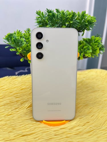 SAMSUNG GALAXY QUANTUM4