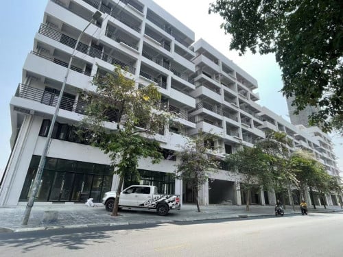 Shophouse For Rent 8000$