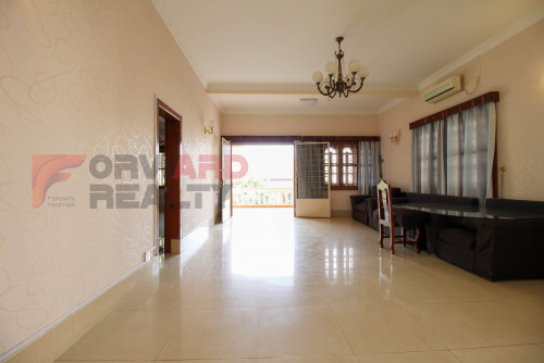 Spacious 7 bedrooms villa with Swimming Pool for rent in Tonle Bassac Area (Close to BKK1)