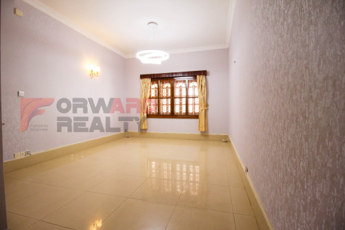 Spacious 7 bedrooms villa with Swimming Pool for rent in Tonle Bassac Area (Close to BKK1)