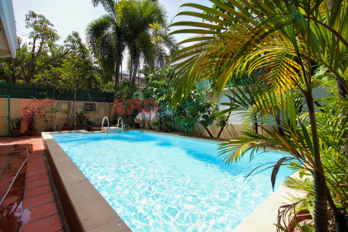 Spacious 7 bedrooms villa with Swimming Pool for rent in Tonle Bassac Area (Close to BKK1)