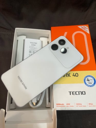 Tecno spark 40 /256GB មួយទឹកដូចថ្មី