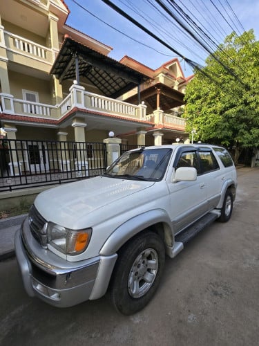 Toyota 4Runner 1996 តម្លៃសាបៗ