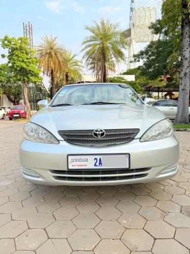 Toyota Camry 02 LE
