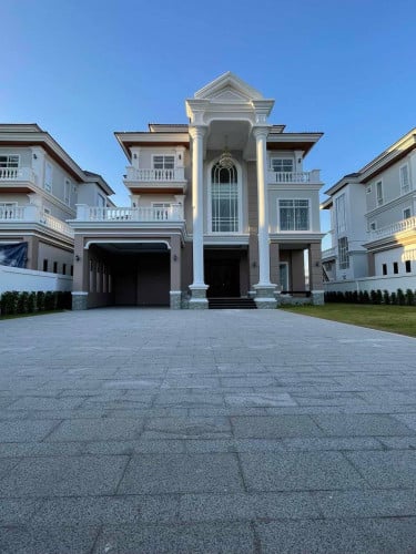 Villa for RENT! • Location: Borey PH Boueng Snor.