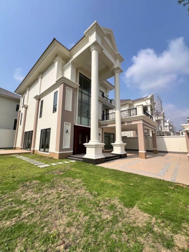 Villa For Sale or Rent