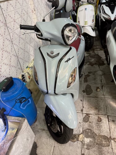 Yamaha Filano hybrid