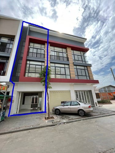 ផ្ទះអាជីវកម្ម សម្រាប់លក់ នៅក្នុងបុរី