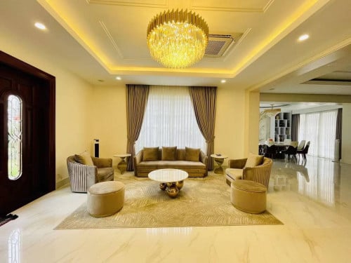 វីឡាព្រីនសម្រាប់ជួល នៅបុរីប៉េងហួតបឹងស្នោរ