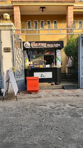 មានទីតាំងជួលដាក់តូបលក់ជាប់វិទ្យាល័យជាសុីសាមគ្គី សល់តែ១បន្លោះចុងក្រោយ