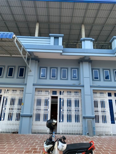 ផ្ទះលក់បន្ទាន់ នៅកំបូល