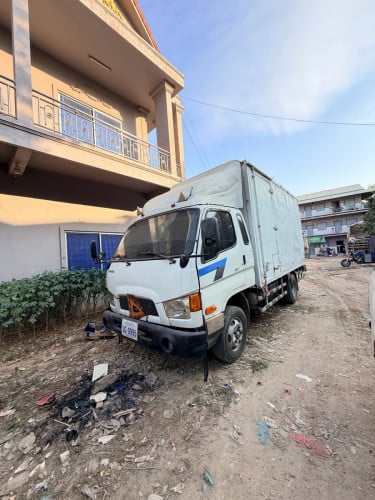 ឡាន​លក់ម្ចាស់ផ្ទាល់