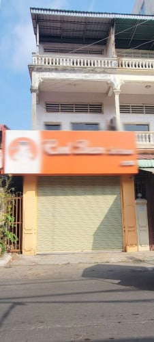 ផ្ទះល្វែងអាជីវកម្មសំរាប់ជួលម្ដុំសន្ធរម៉ុក