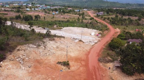 ដីសម្រាប់សង់លំនៅឋានផ្ទះជួល(ភូមិថ្មីចាំយាម)