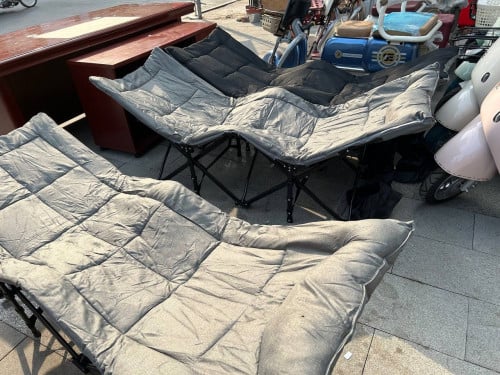 មានច្រេីន