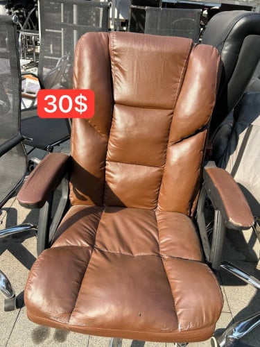 កៅអីប្រធាន