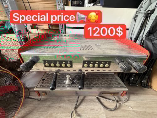 ម៉ាស៊ីន​កាហ្វេ​