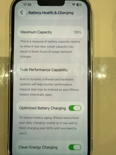 នៅស្អាត៩៧%​ សសុំណុំណែន​ មិនដែលរុំរេី