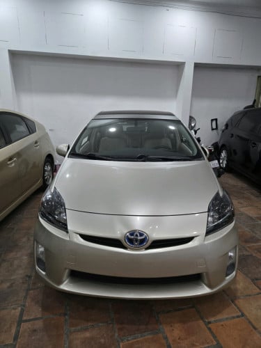 ទិញដាច់និងបង់រំលស់