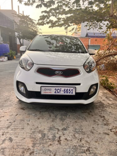 ឡានចង់ដូរសារី