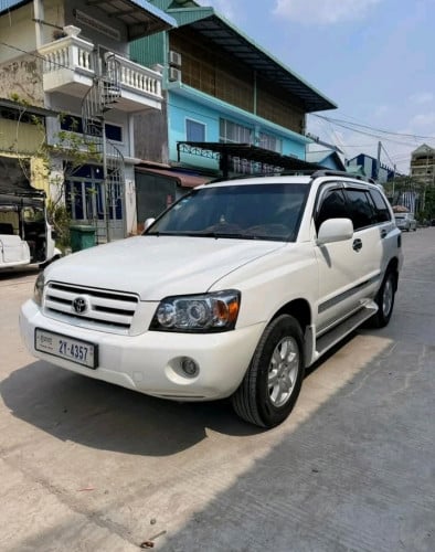 ឡានស្អាត់