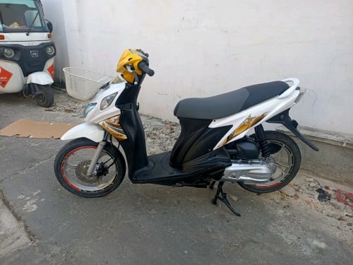 ម៉ូតូលក់ប្រញាប់លុយ