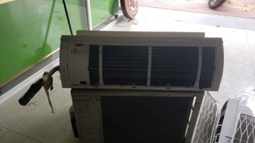 ម៉ាស៊ីនត្រជាក់ 1សេស នៅស្អាត